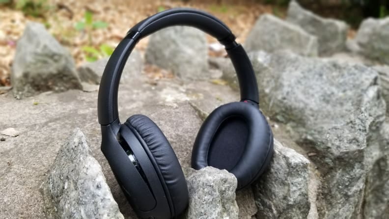 top rated wireless earbuds on amazon